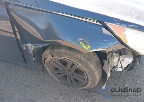 2013 Hyundai Sonata Gls from USA, damaged, VIN 5NPEB4AC3DH757046